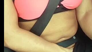 Loira Safada Gozando Dentro Do Carro