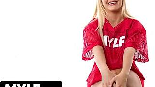 Behind the scenes with goddess Slimthick Vic! Exclusive interview. 😘