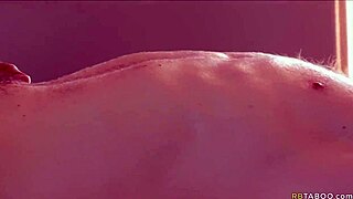 这个油腻的健身男同志三人行是不是太刺激了？