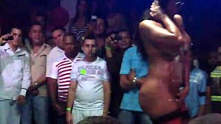 Sexy Chica Strips Naked at Colombian Salsa Club on Camera