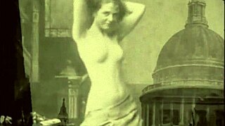 禁忌家庭探索性感继母的秘密淫念