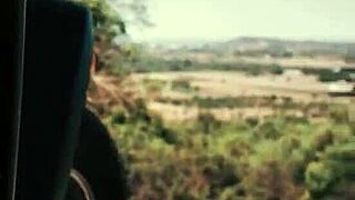 Fucking my GF outdoors in Rome on the highway 🚗💦