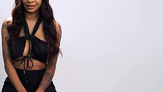 Watch busty ebony milf september reign finger her clit and orgasm up close in full scene.