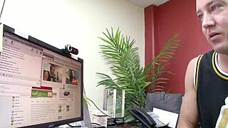 I Met A Sexy Natural American Brunette Girl