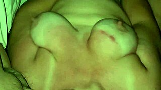 Milf head while she gets off playing with vibrator.