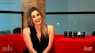 carol asks, want to know how to use this gel vibrator?