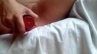 I told the mature girl, Toy your pussy with anal.