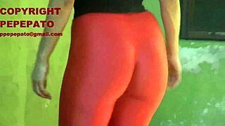 madura showing off in tight leggings