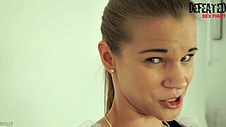 I Crave Hot Lesbian Sexfight with Intense Tribbing Action