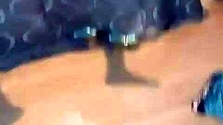 Hombre Liberal Disfruta Grabar Como Le Dan Veraga A Su Esposa Azul Dando Regalo De Aniversario A Su Marido Cuckold Pov