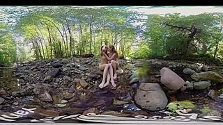 Me and Yanks gals Ana Molly, Belle, havin’ lesbian fun outside, oops, forgot the words!