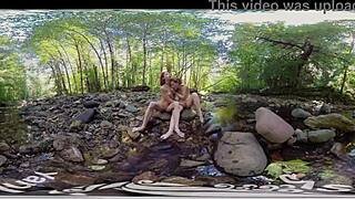 Me and Yanks gals Ana Molly, Belle, havin’ lesbian fun outside, oops, forgot the words!