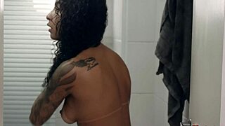 skank amateur stepsister givng blowjob to lucky stepbrother