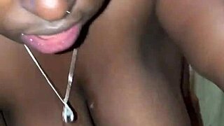 看Nookiescookie一次吸两根屌太激烈了