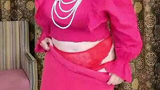 hot busty milf mariaold in red stockings and high heels shoes