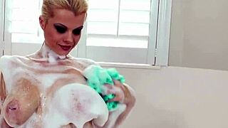 nadia white says, i love masturbating in the bath