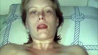 Milf Dildoing Her Shaved Pussy And Squirting Intensely For Boyfriend In Homemade Video