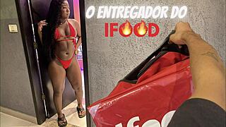 liberei meu cuzinho pro entregador 😏