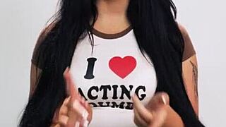 I show how Holly Day orgasms.