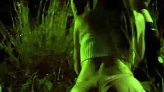 Teens Give Blowjobs And Masturbate Mutually In The Field With Watchers.