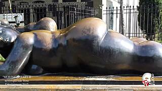 check out this thick big booty twerk