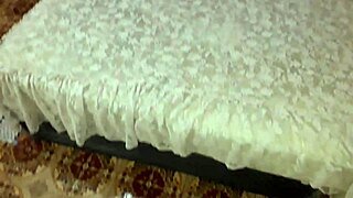 putaria entre amigos no rio marido filmando mulher com carioca