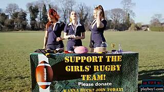 红发18+大屁股摇晃骑新学生鸡巴