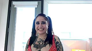 Ophelia Rain Deepthroats Huge Cock in POV