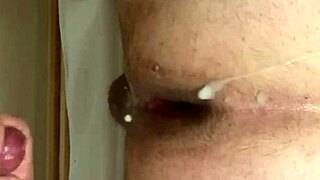 I enjoy taking a big cock in my ass deliciously until getting a cumshot on my butt