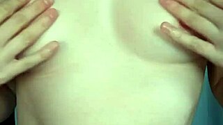 schoolgirl slut sends kinky video for grade 😈