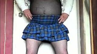 Sissy Crossdresser Explores Bisexual Fantasies in Casual Adventures