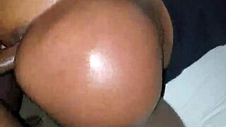 Why Is That Ebony Milf Fucking Those Bitches In Doggystyle With Dirty Talk?