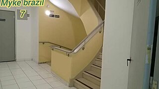 Beautiful Indian Mulata Visits For Christmas Sex Gift