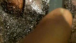 奥斯基夫妇玩湿毛熟女欲望狂欢