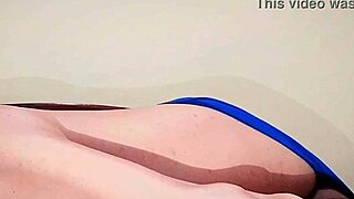 mientras converso con mi amigo gay, terminamos follando