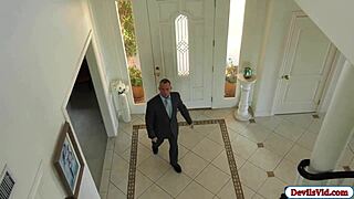 Milf makayla is waiting to get her pussy licked and fucked