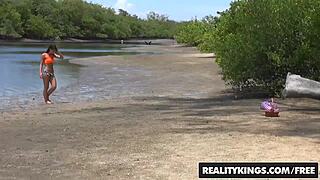 Damn Gina, banging hard on 8th Street Latinas!  