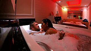 Natzinha Morena Wakes Up Craving Anal Sex In The Water With Mr Matusalem