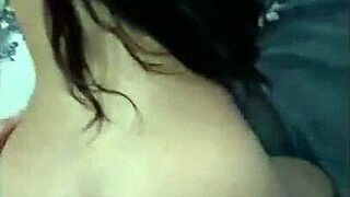 Mi Vecino Viene A Cogerme Cuando Mi Esposo No Esta En Casa