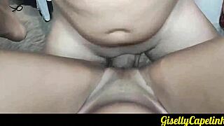 putinha safada rebeca olew fudendo com o dotado de 25cm no pelo ate receber porra mercenario pirocudo rj