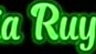 I'm looking for a place to give the famous blowjob to teen 18+ guys