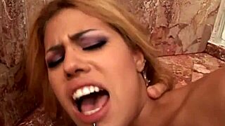 she shows ass he shows dick lets fuck 😈