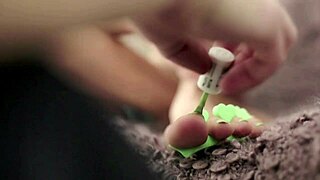 调皮继妹实现禁忌屄幻想