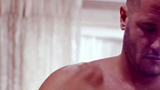 Stuck In The Tub Bianca Bangs Danny Mountain