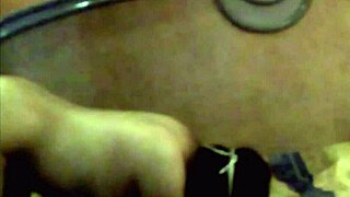 Lulu stays at the hotel and enjoys a relaxing time