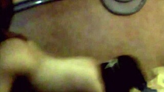 Lulu stays at the hotel and enjoys a relaxing time