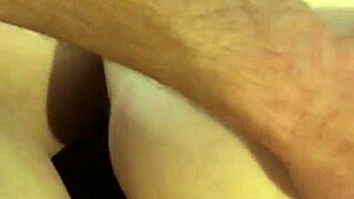 Amateur Babe Gets Load on Her Ass.