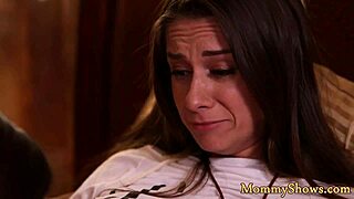 stepmom pleasures teen with oral 😘