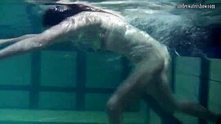 Is this new teen ready for the underwater show?