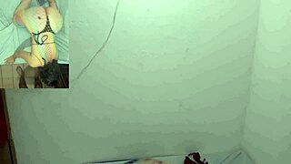 huge booty amateur girlfriend 69 and facesitting